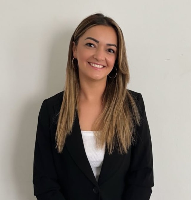 Elif Manaz